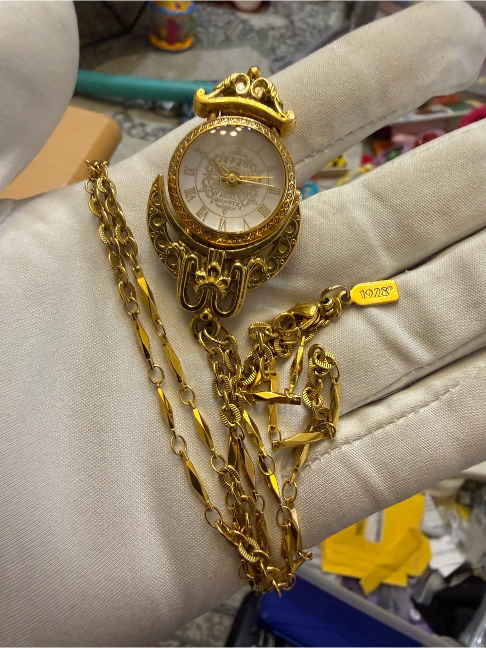Vintage 1928 Jewelry Co Gold-Tone Swivel Pendant Watch Necklace 32’ Ladies - Picture 7 of 15